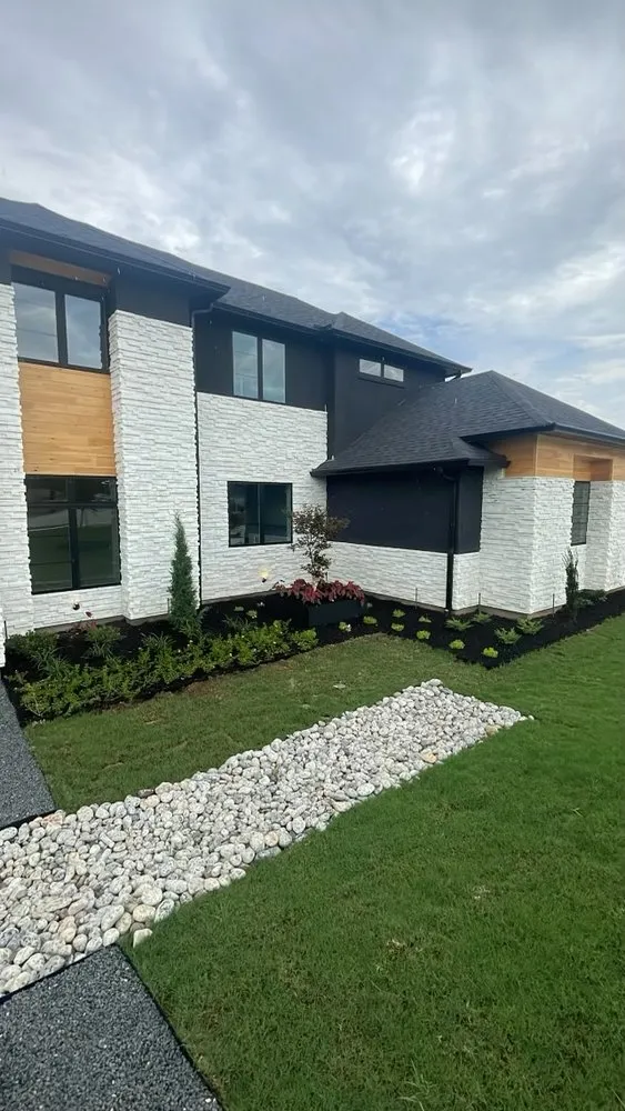 Custom yard cleanup service experts serving Rockwall, TX - Land Art