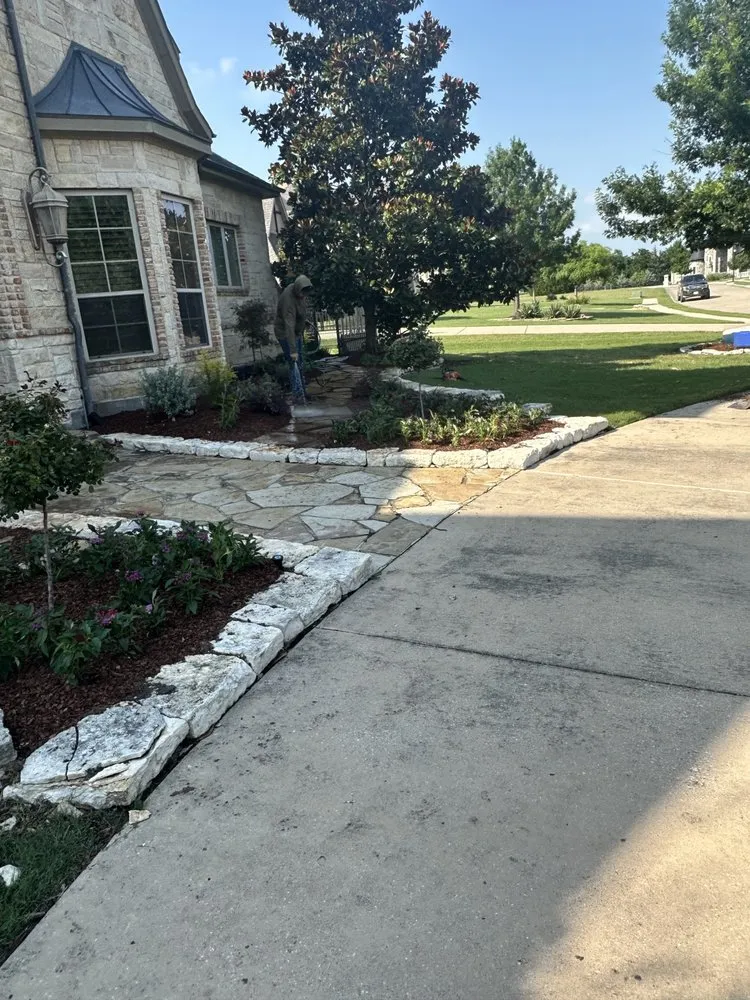 Expert landscape design experts serving Rockwall, TX - Land Art