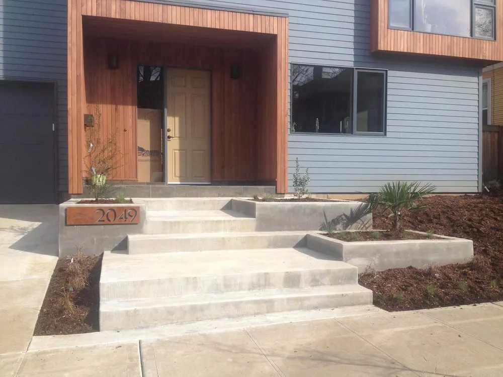 Reliable garden landscaping near you across Aptos, CA - Land Camp : Landscape Design Studio