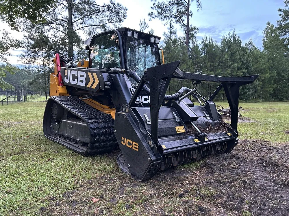 Reliable yard maintenance experts serving Springfield, GA - Land Clearing