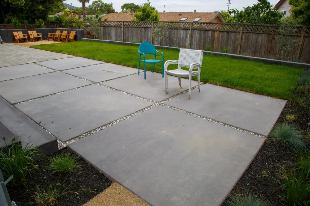 Reliable lawn care service in Petaluma, CA by Land Co Environments