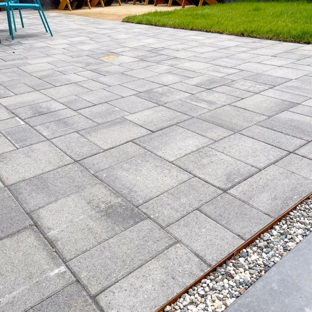 Top-rated lawn care service for beautiful yards in Petaluma, CA by Land Co Environments