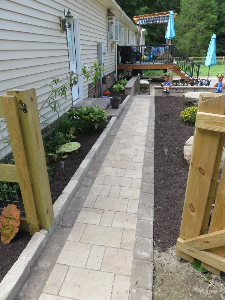 Professional landscape installation experts serving Mechanicsville, VA - Land Designs