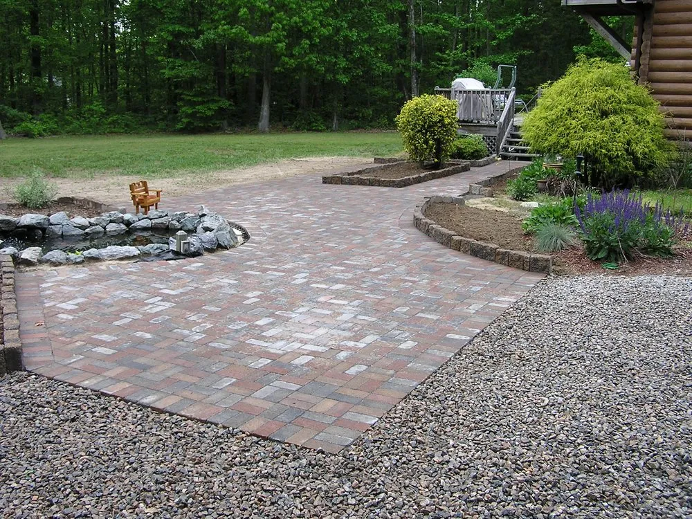 Affordable lawn mowing service in Mechanicsville, VA - Land Designs