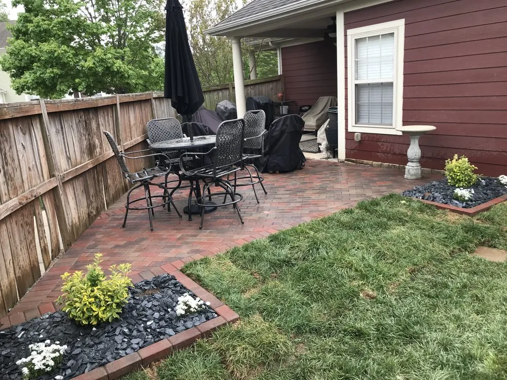 Custom landscape design in Beechgrove, TN by Land-E-Scapes