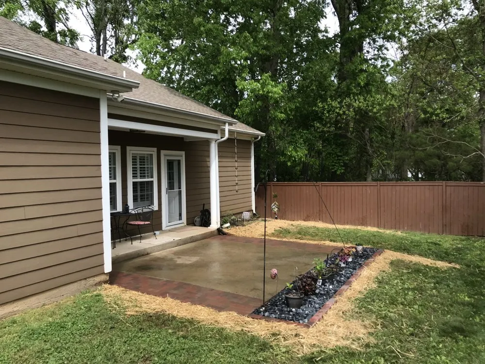 Expert yard maintenance in Beechgrove, TN - Land-E-Scapes