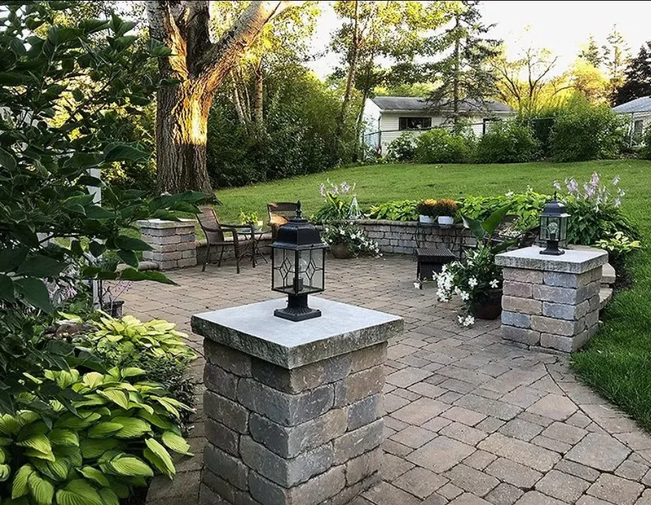 Affordable lawn care service in Barrington, IL - Land Escapes