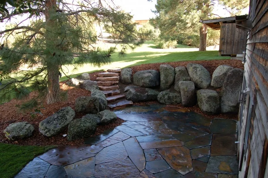 Top-rated landscape installation in Bozeman, MT - Land-Escapes