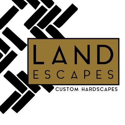 Land Escapes Logo