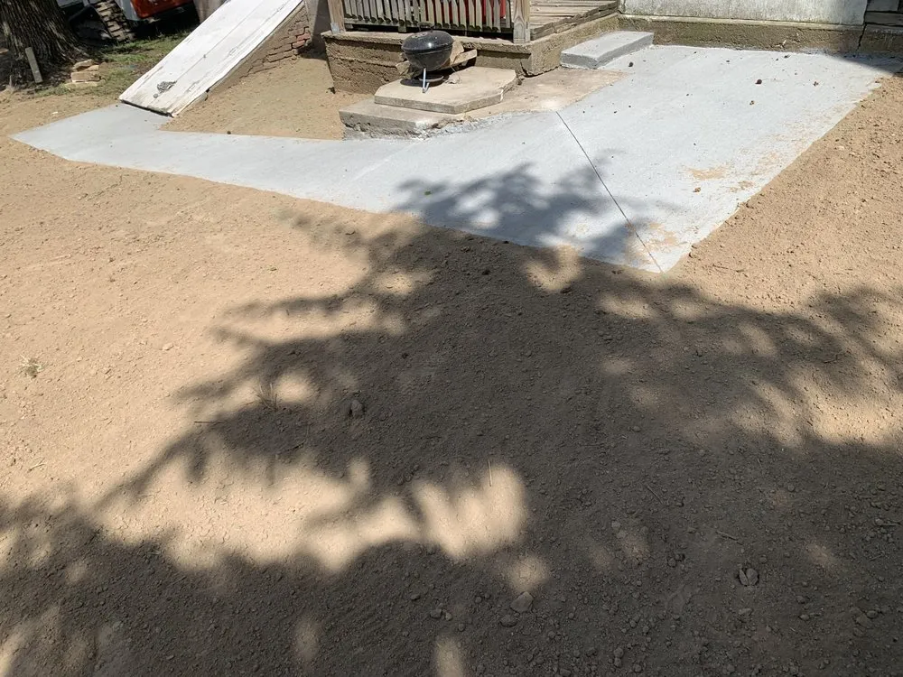 Local garden landscaping with custom design in California, MO by Land Guard Landscaping