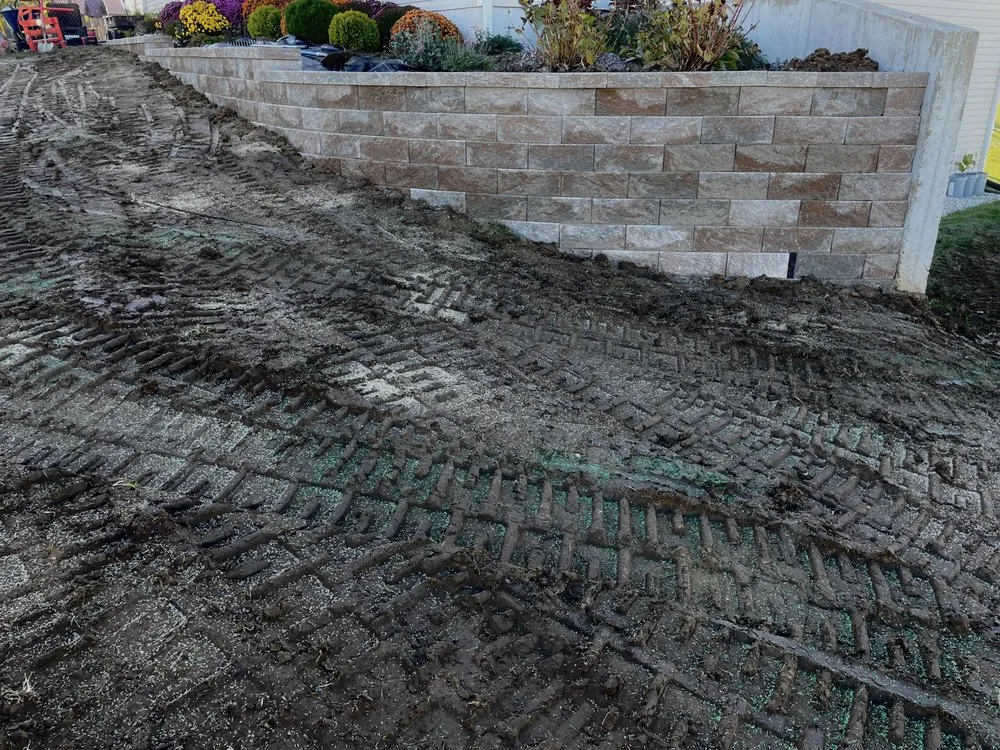 Affordable lawn mowing service experts serving California, MO - Land Guard Landscaping