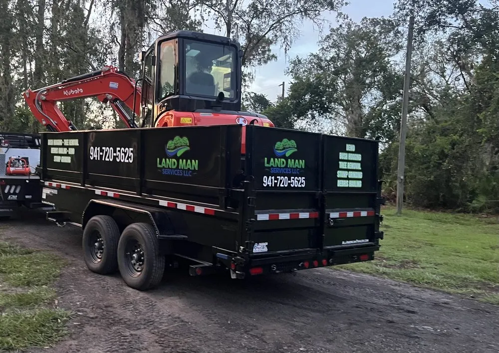 Expert yard cleanup service in Parrish, FL by Land man services