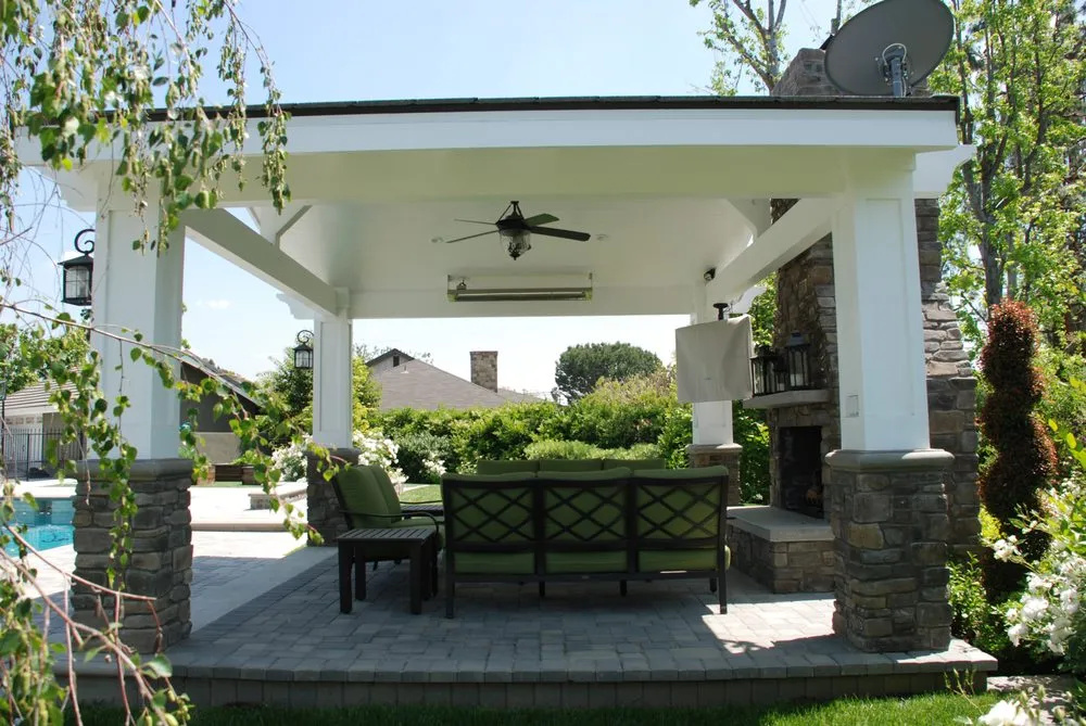 Trusted yard maintenance experts serving Orange, CA - Land Mechanics