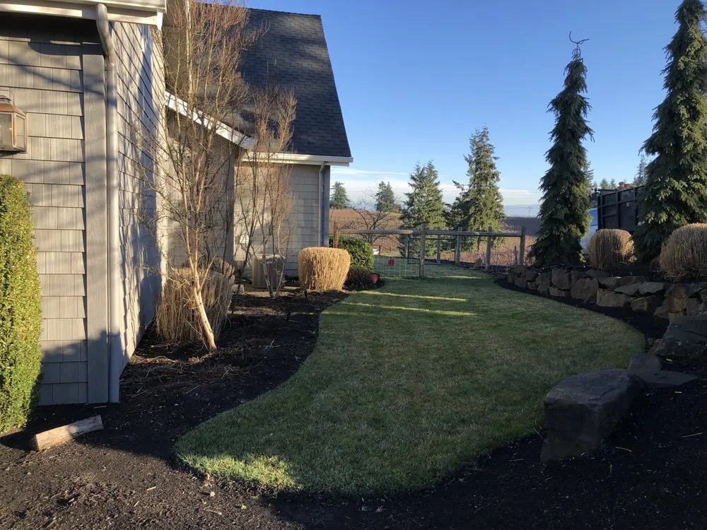 Affordable outdoor landscaping in Hillsboro, OR - Land Planet