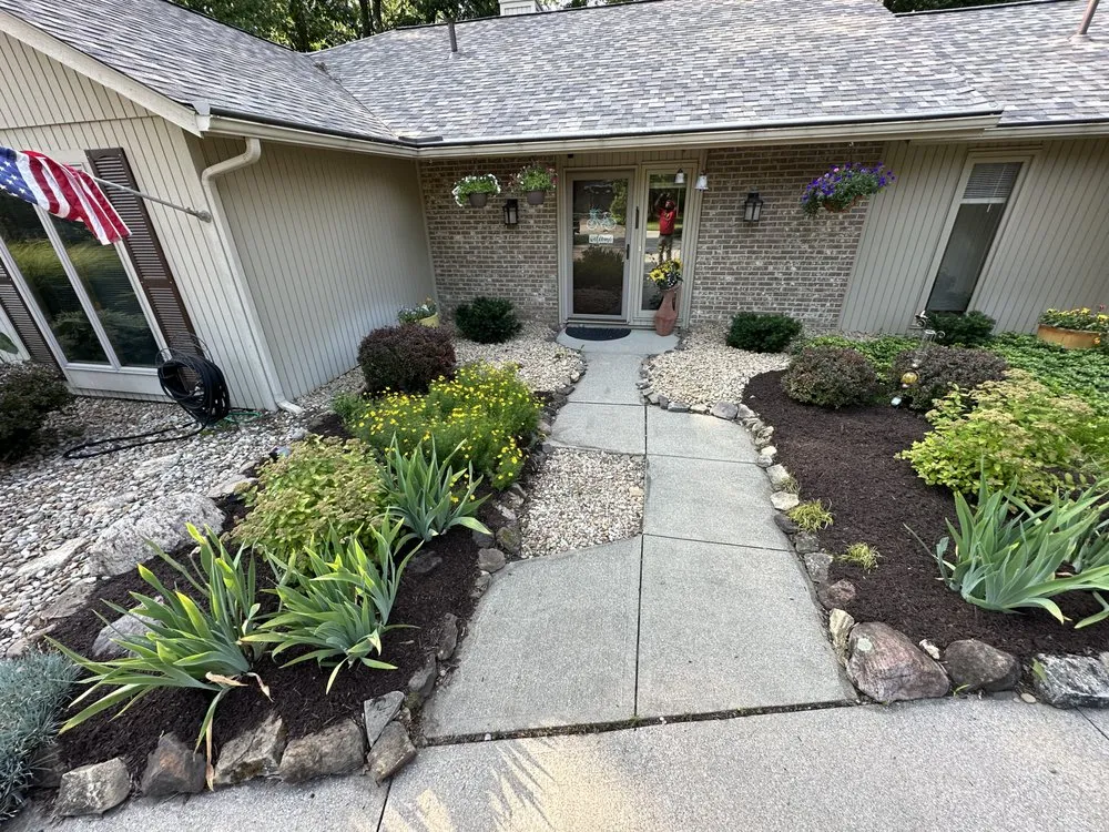 Reliable yard cleanup service for beautiful yards in Berea, OH by LAND PRO MANAGEMENT