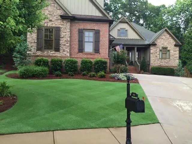 Top-rated lawn mowing service experts serving Saint Charles, MO - Land Shark Lawn