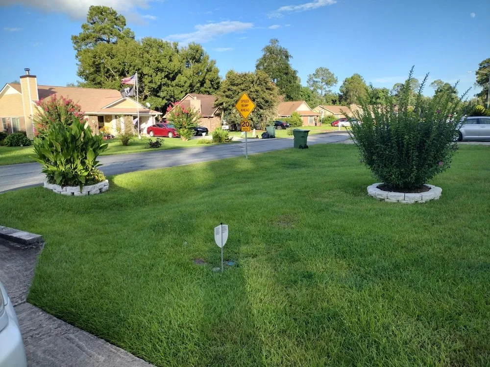 Local residential landscaping in Hinesville, GA - Land Straight Land Scape