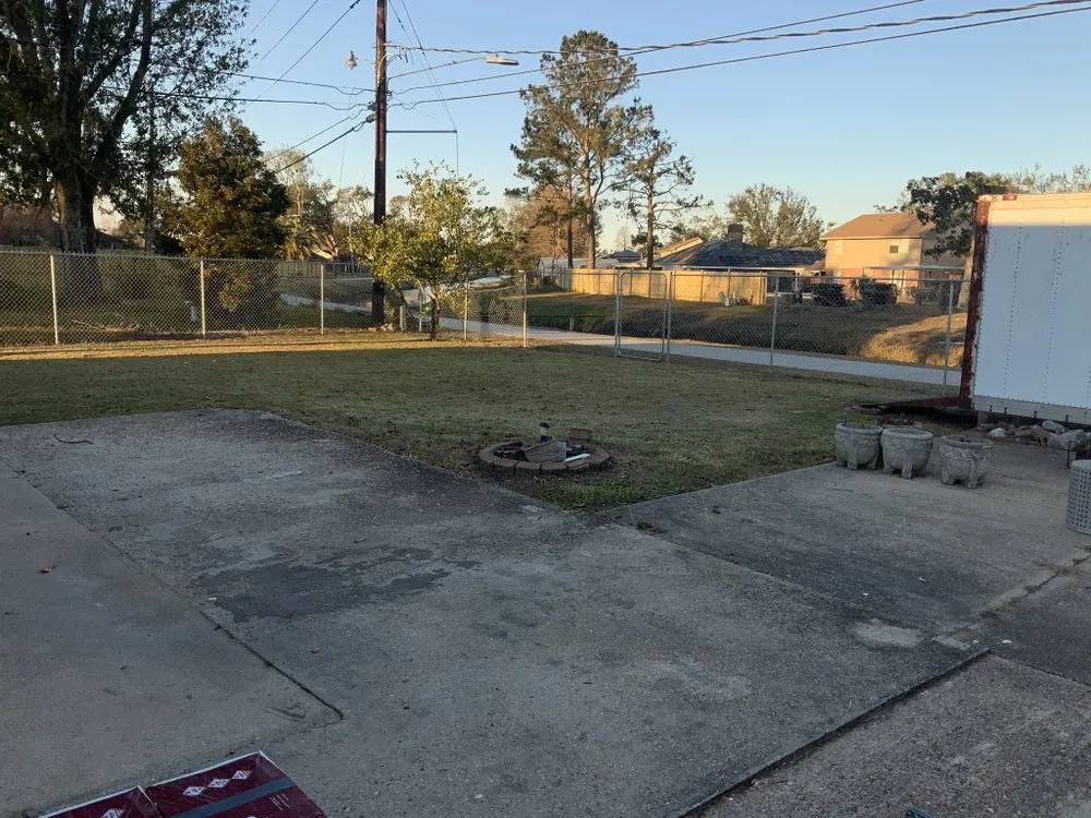 Reliable yard maintenance for beautiful yards in Holden, LA by Land to Land Landscaping & Maintenance
