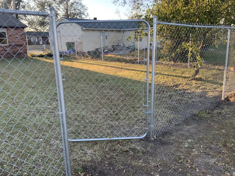 Reliable lawn mowing service for beautiful yards across Holden, LA - Land to Land Landscaping & Maintenance