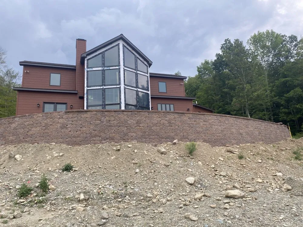 Affordable yard maintenance experts serving Petersburgh, NY - Land X