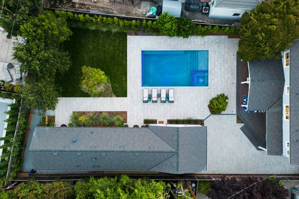 Expert yard maintenance in Westlake Village, CA by Landart Builders