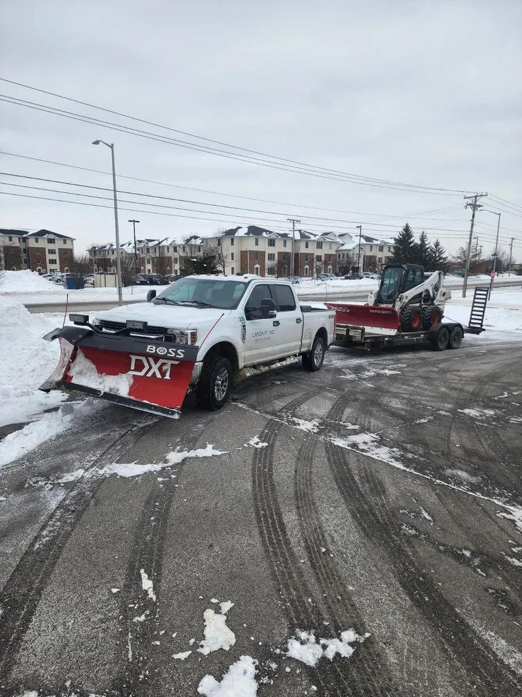 Professional yard cleanup service near you in New Haven, IN by Landart