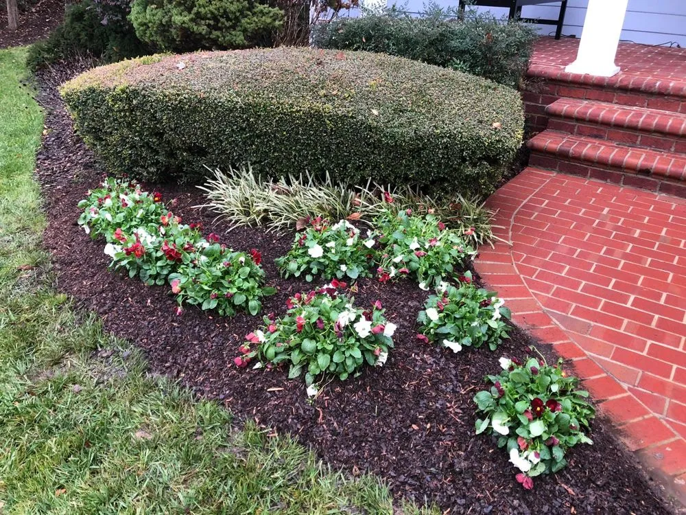 Affordable garden landscaping in Siler City, NC - Landas Landscaping