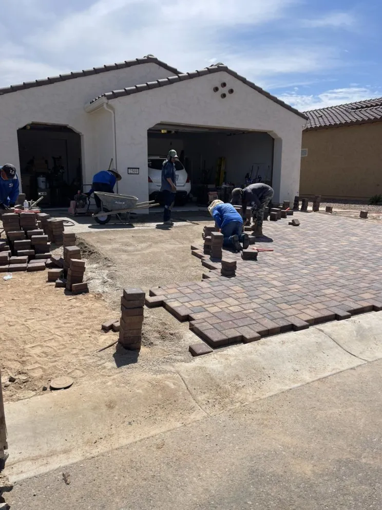 Reliable yard maintenance in El Mirage, AZ - Landaverde Landscape
