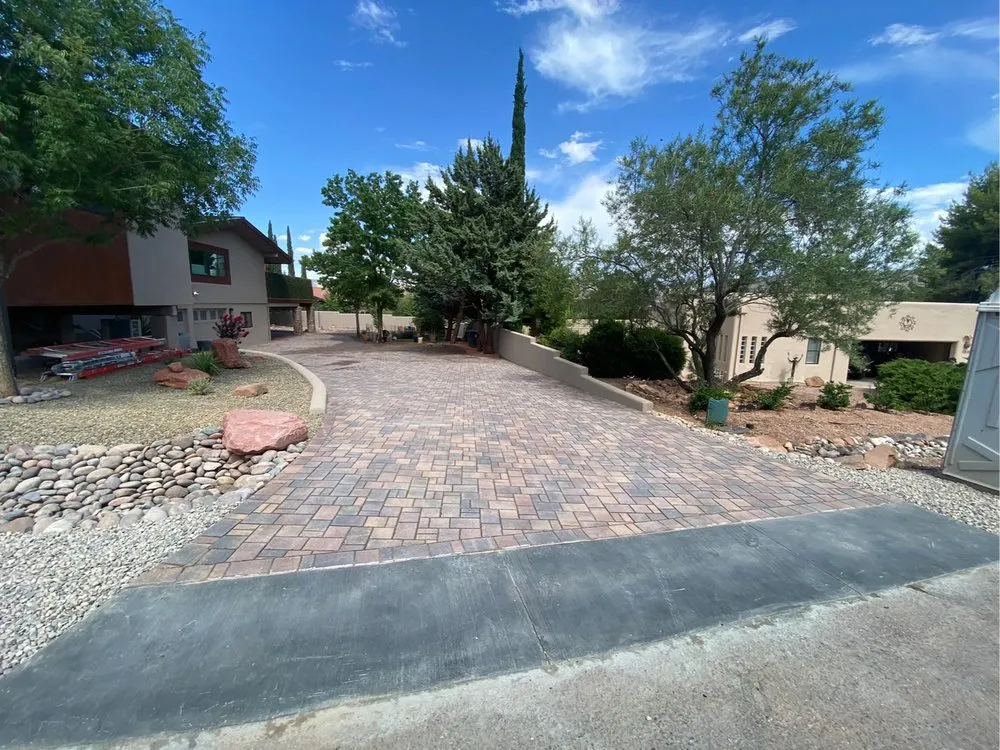 Professional yard cleanup service for homes across Cornville, AZ - Landaverde Landscaping