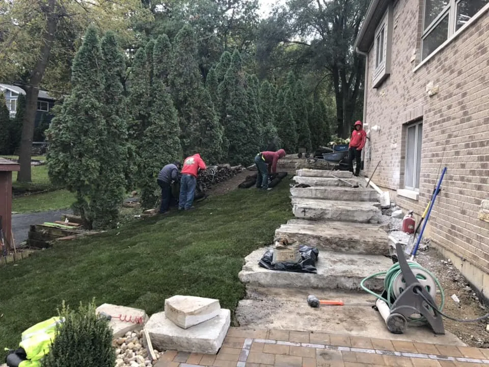 Custom landscaping services in McHenry, IL - Landcare And Lawn Maintenance