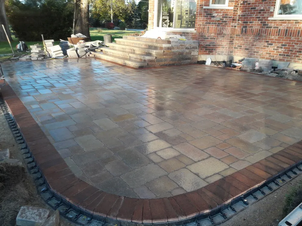 Reliable landscape design for homes in McHenry, IL by Landcare And Lawn Maintenance