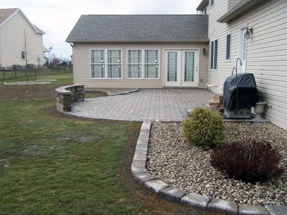 Custom yard cleanup service for residential properties across Lynnwood-Pricedale, PA - Landconcepts Landscape And Roofing