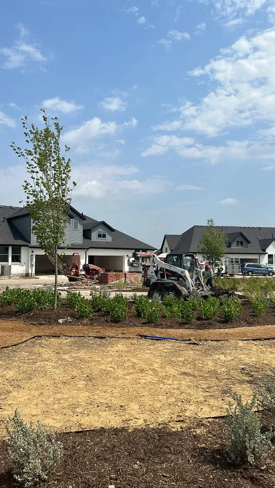 Professional garden landscaping experts serving Grapevine, TX - LandCor Outdoor Development