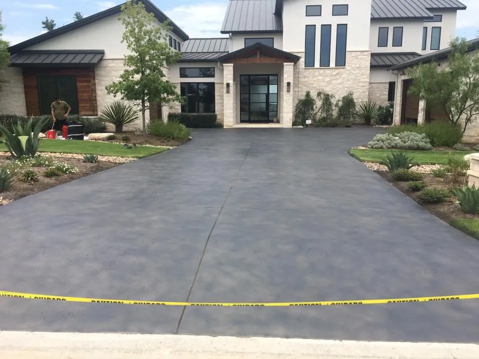 Custom garden landscaping experts serving Grapevine, TX - LandCor Outdoor Development