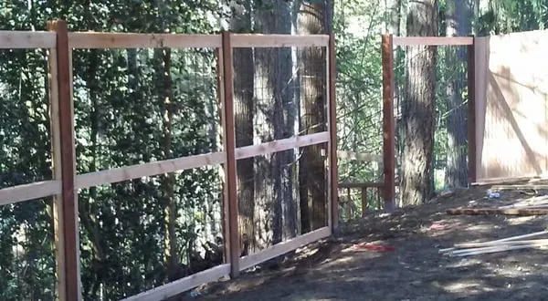 Landcos Construction Services Logo