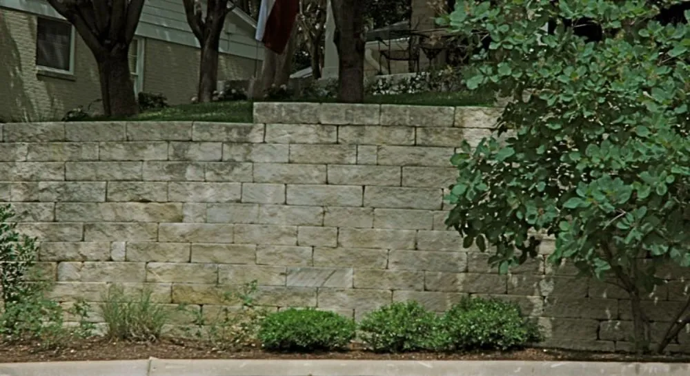 Affordable yard maintenance for homes across Dripping Springs, TX - Landcraft