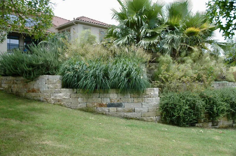 Affordable landscape design experts serving Dripping Springs, TX - Landcraft