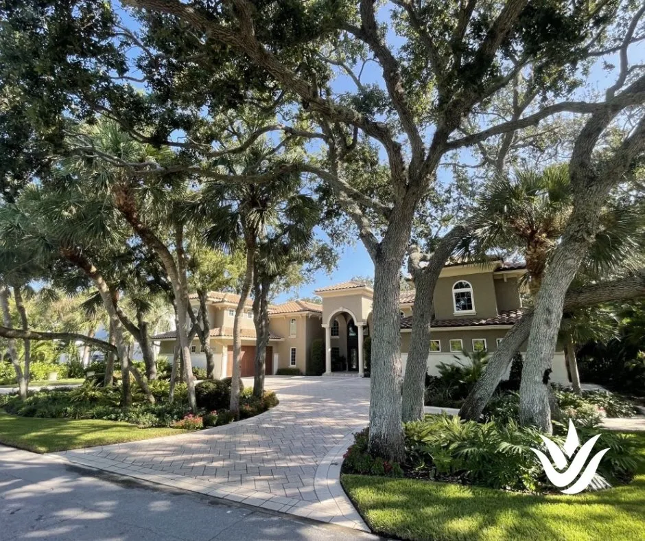 Trusted yard cleanup service for year-round maintenance in Largo, FL by Landcrafters Florida