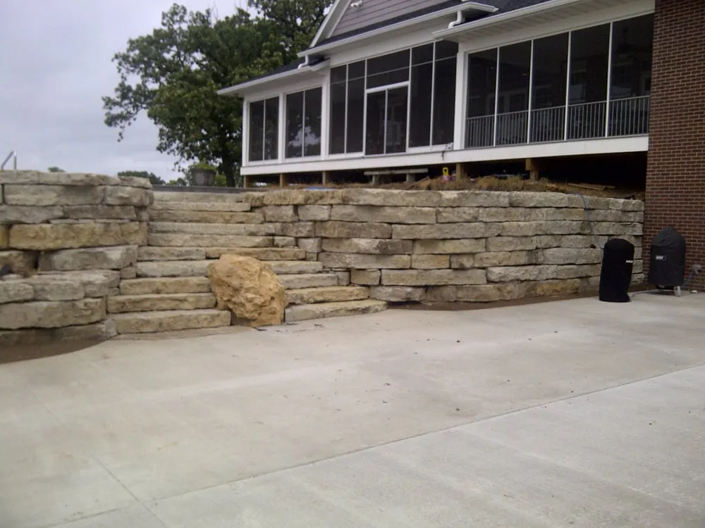 Reliable residential landscaping for year-round maintenance in Long Grove, IA by LANDDescapes