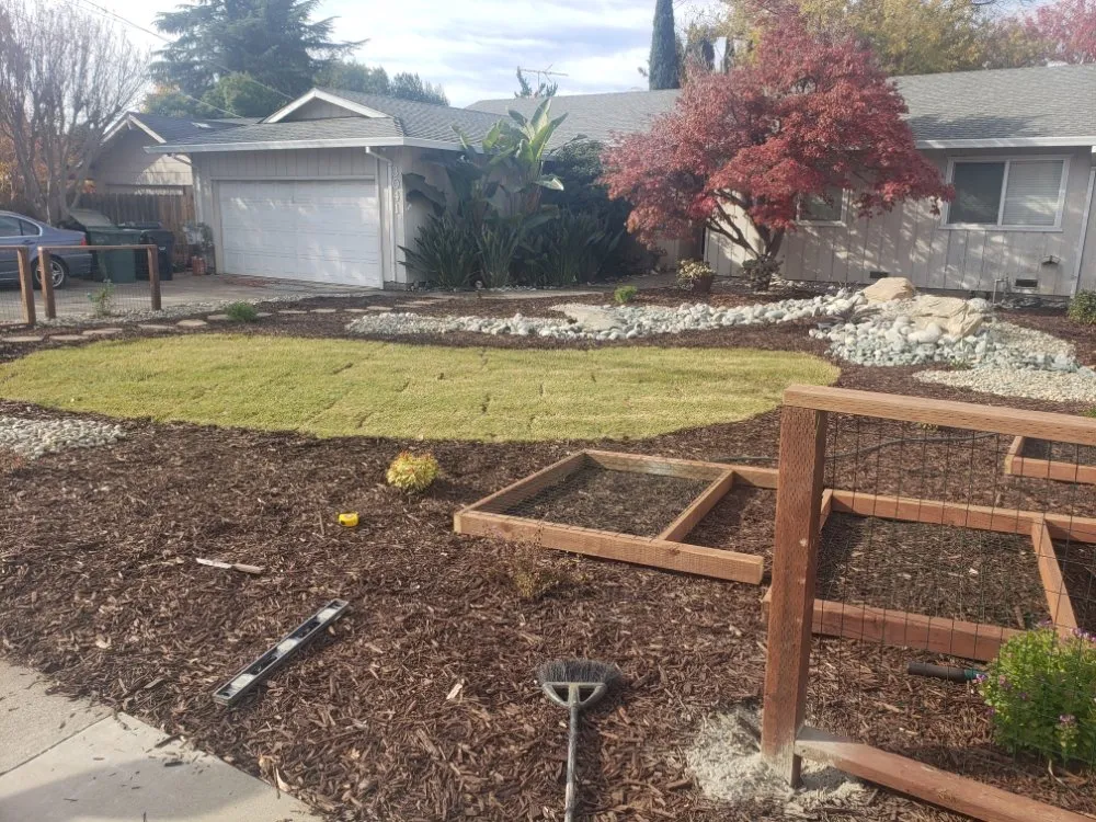 Local yard maintenance for residential properties in Sacramento, CA by Landed Gentry