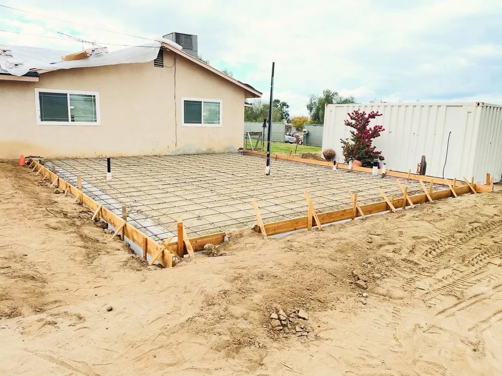 Local yard cleanup service in Menifee, CA by Landeros Elite Concrete