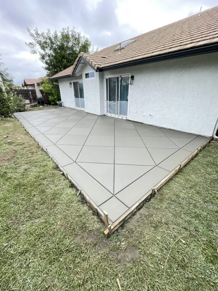 Reliable outdoor landscaping in Menifee, CA - Landeros Elite Concrete