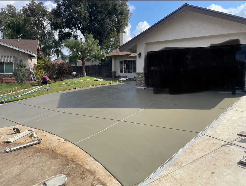 Trusted yard maintenance experts serving Menifee, CA - Landeros Elite Concrete