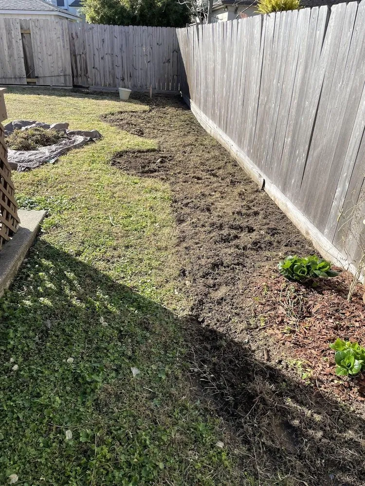 Professional yard maintenance experts serving New Orleans, LA - Landfill Aversion