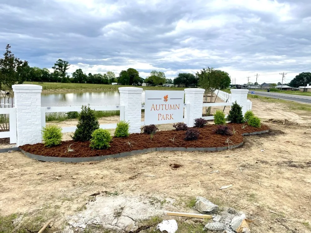 Reliable lawn care service in Lafayette, LA - Landgrave Lawn & Landscaping