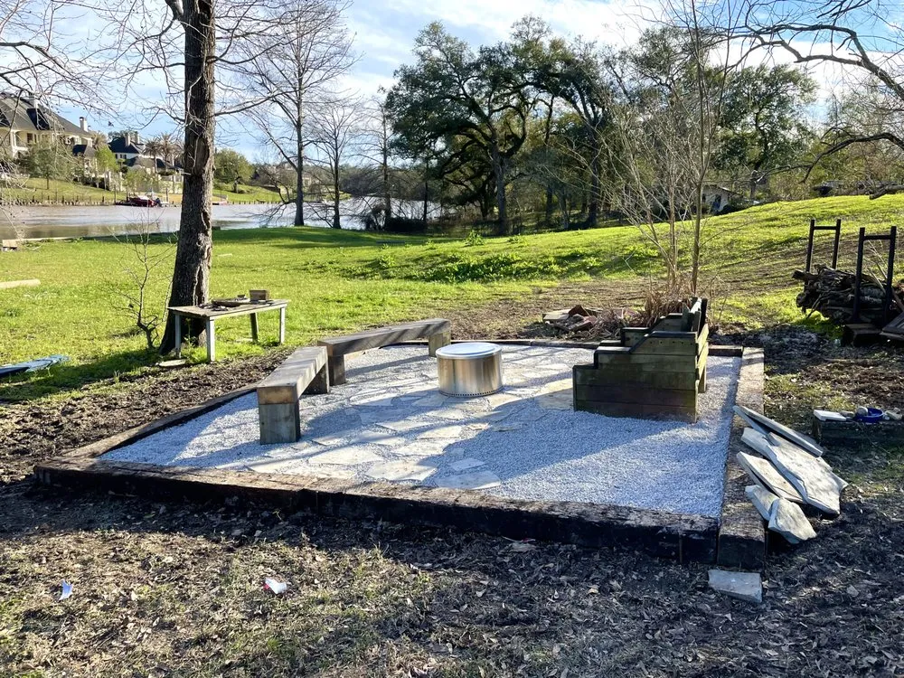 Top-rated yard cleanup service for homes across Lafayette, LA - Landgrave Lawn & Landscaping