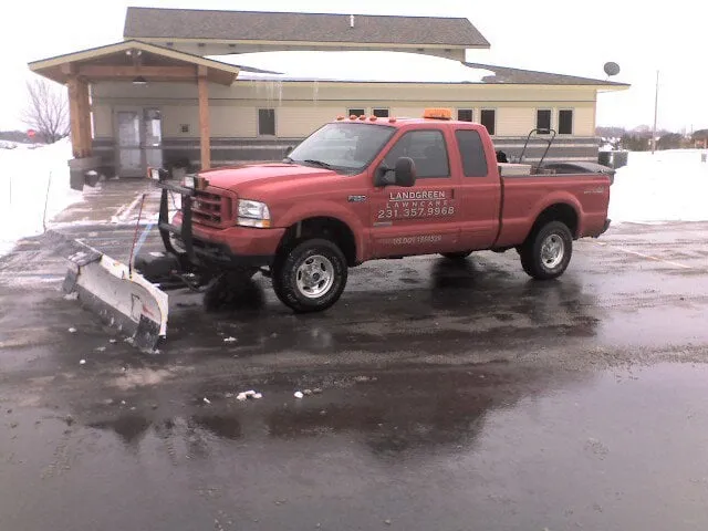 Top-rated outdoor landscaping in Traverse City, MI - Landgreen Lawncare