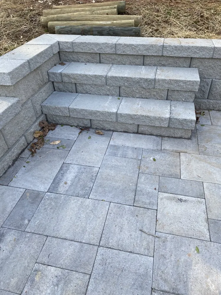 Custom outdoor landscaping in Statesville, NC - Landis Tree and RM Landscaping