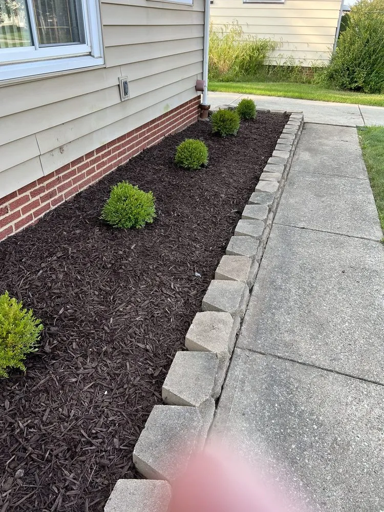 Custom garden landscaping in Parma Heights, OH by Landlord
