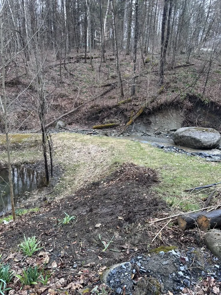 Reliable outdoor landscaping in South Burlington, VT - Landluxe Property Maintenance